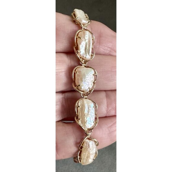 Vintage BAROQUE PEARL SET - Earrings Pendant Bracelet in 14K GOLD Luminous Keshi - Picture 6 of 11